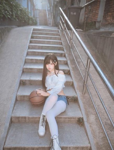欧美少妇专区_1080P高清免费观看