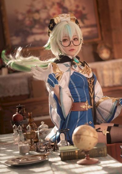 欧美女性小丑女_蓝光在线观看完整版