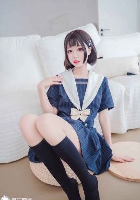 亚洲国产福利高中生_免费超清在线观看