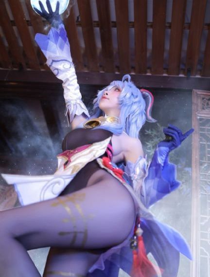 中国泳装美女裸体爆乳_BD免费播放