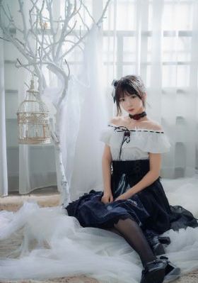 国产原油期货开张_1080手机在线观看