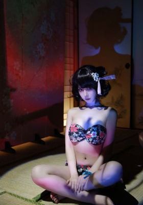 欧美激情综合在线_未删减完整版