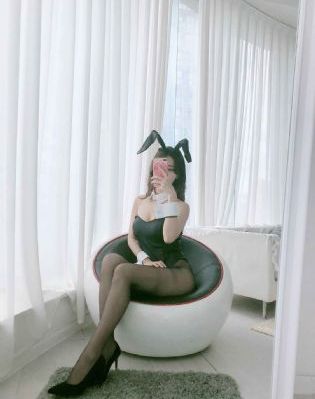 欧美亲嘴吻胸视频大全_在线免费观看电影